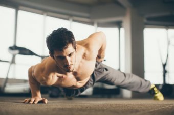 one-arm-push-up